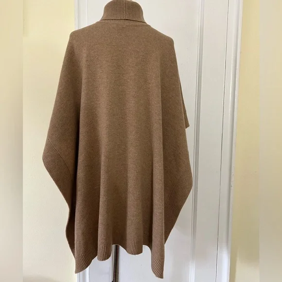 New, BOSS
Landera Turtleneck Poncho - Picture 6 of 10